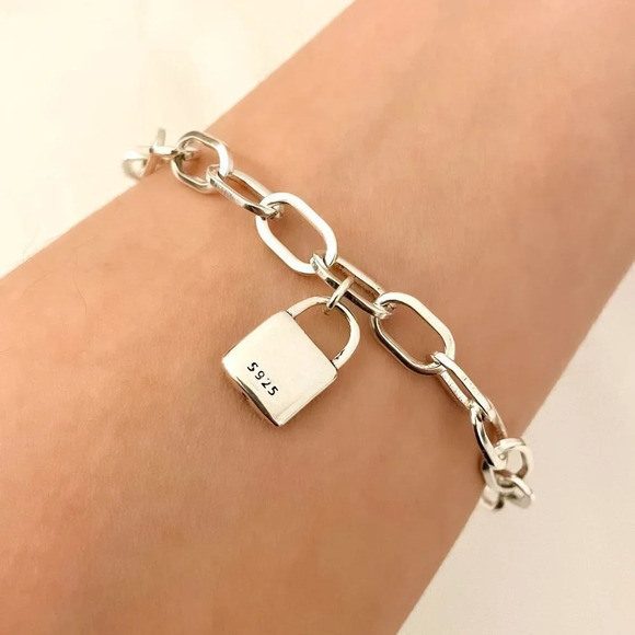 925 Sterling Silver Lock Bracelet Padlock Bracelet Lock & Key Bracelet - Picture 5 of 7